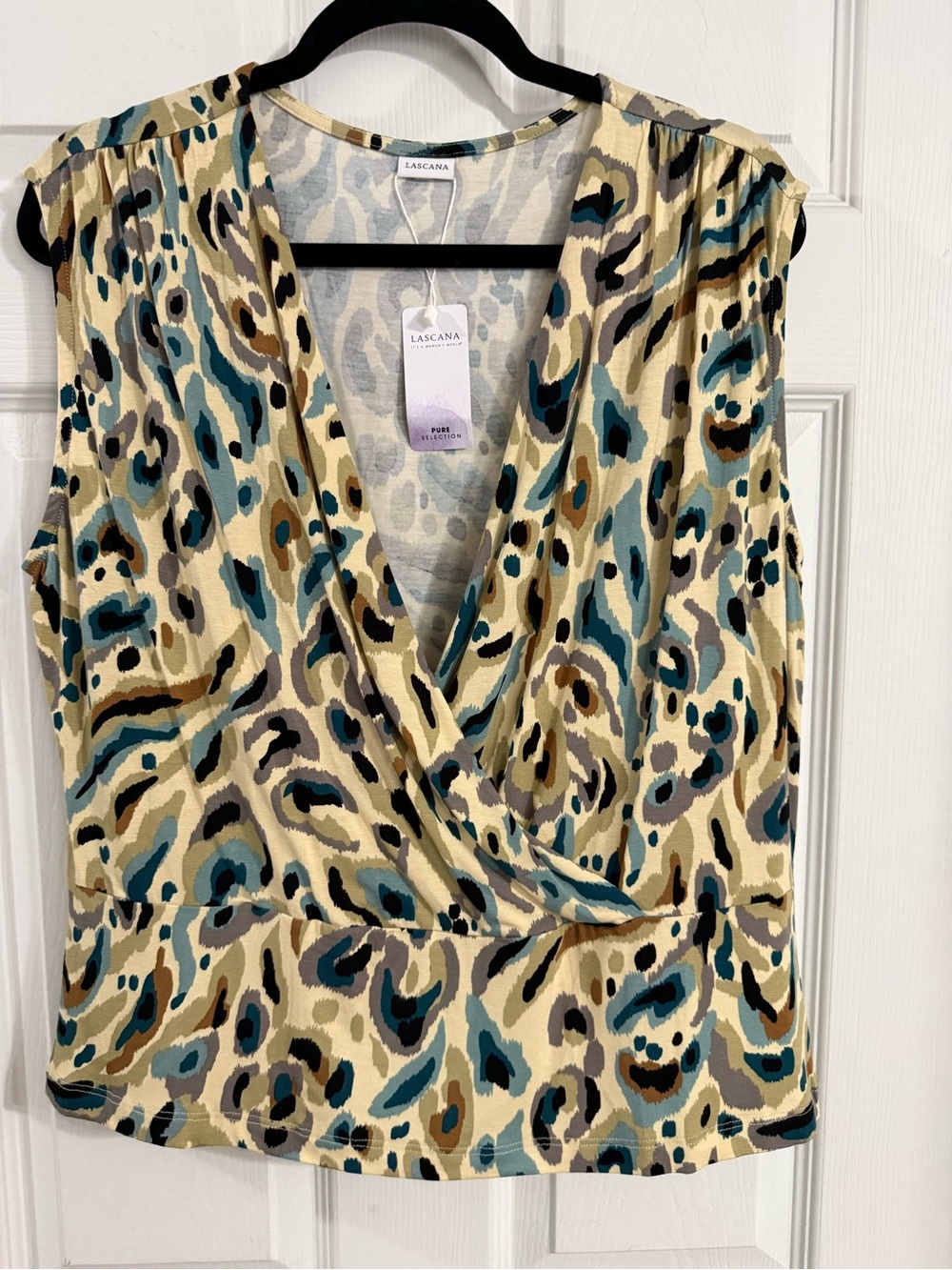 NWT Lascana Cream Teal Animal-Print Wrap style top 16/18
